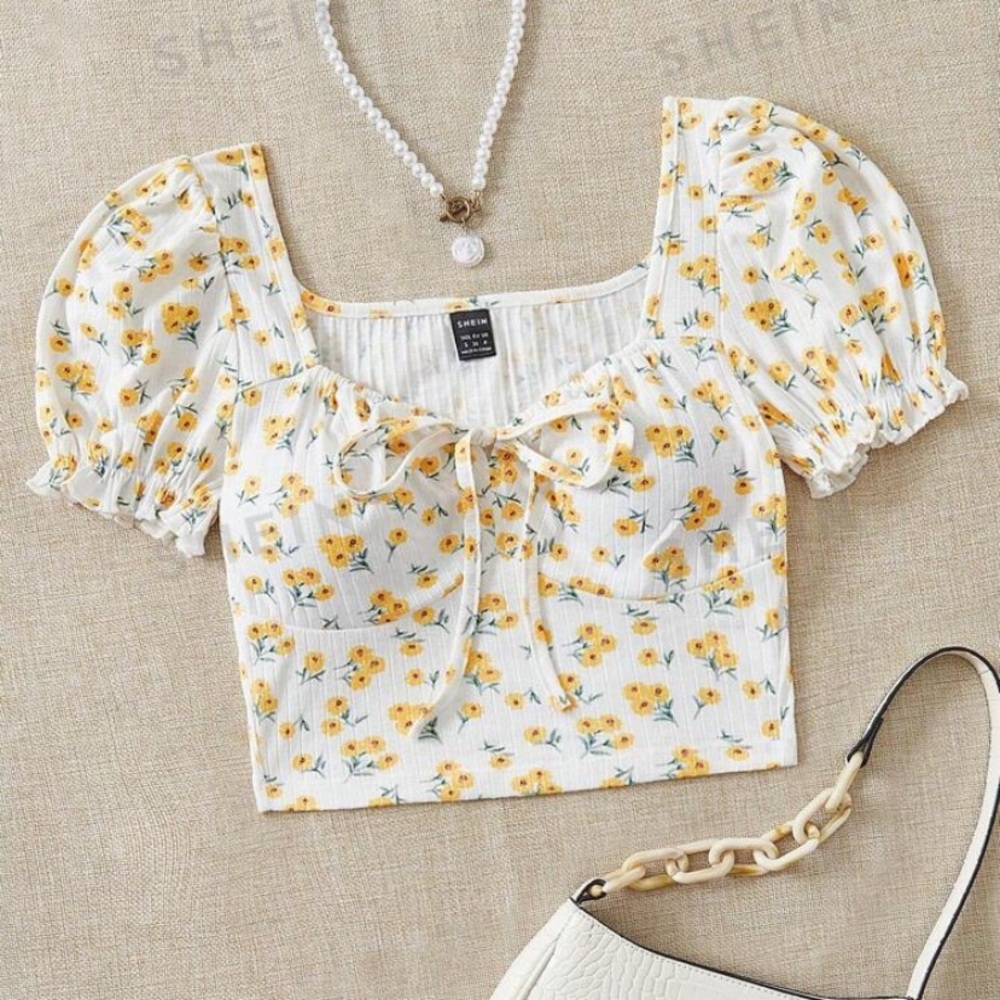 SHEIN WYWH Ditsy Floral Print Knot Front Crop Tee